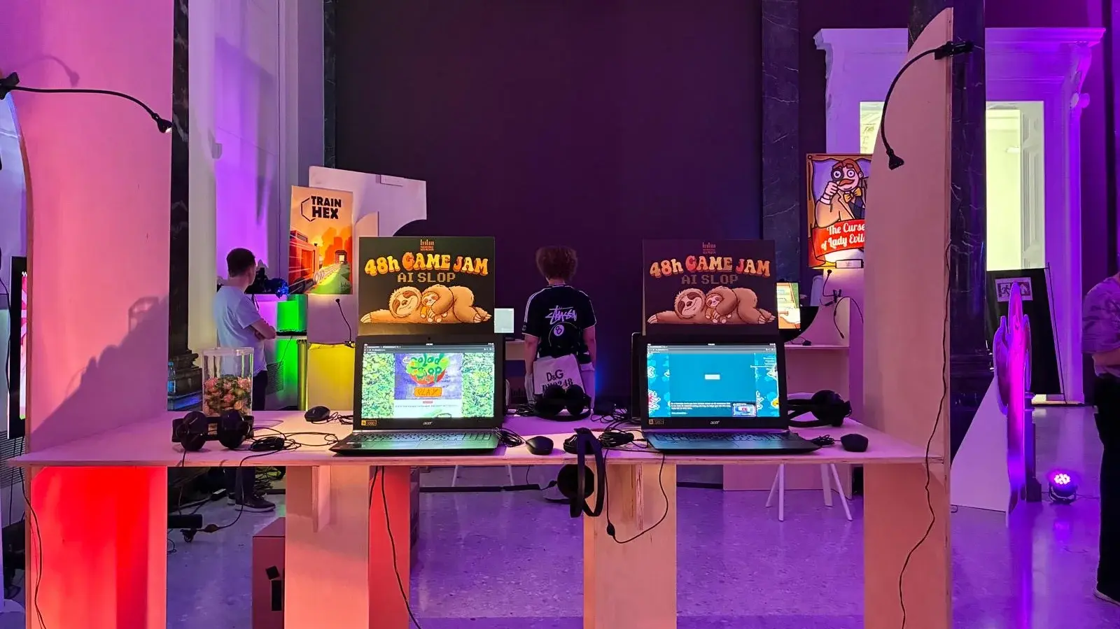 Installation und spielbare Prototypen des internationalen AI-Slop Game Jams bei der GameZone 2026 in der Staatsgalerie Stuttgart